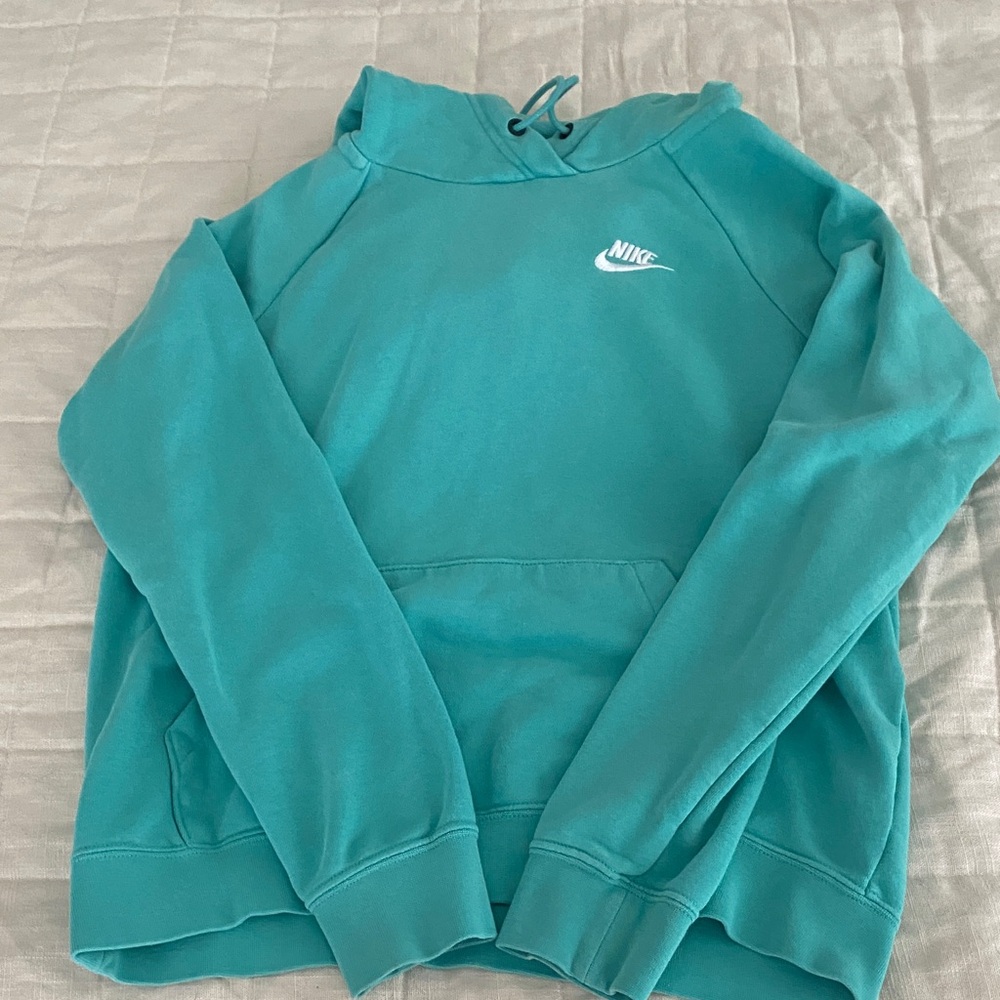 Nike Women's Aqua Pullover Hoodie